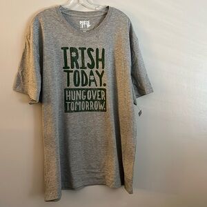 IRISH TODAY HUNGOVER TOMORROW Tee * T-Shirt * Gray with Green * UNISEX size 2XL